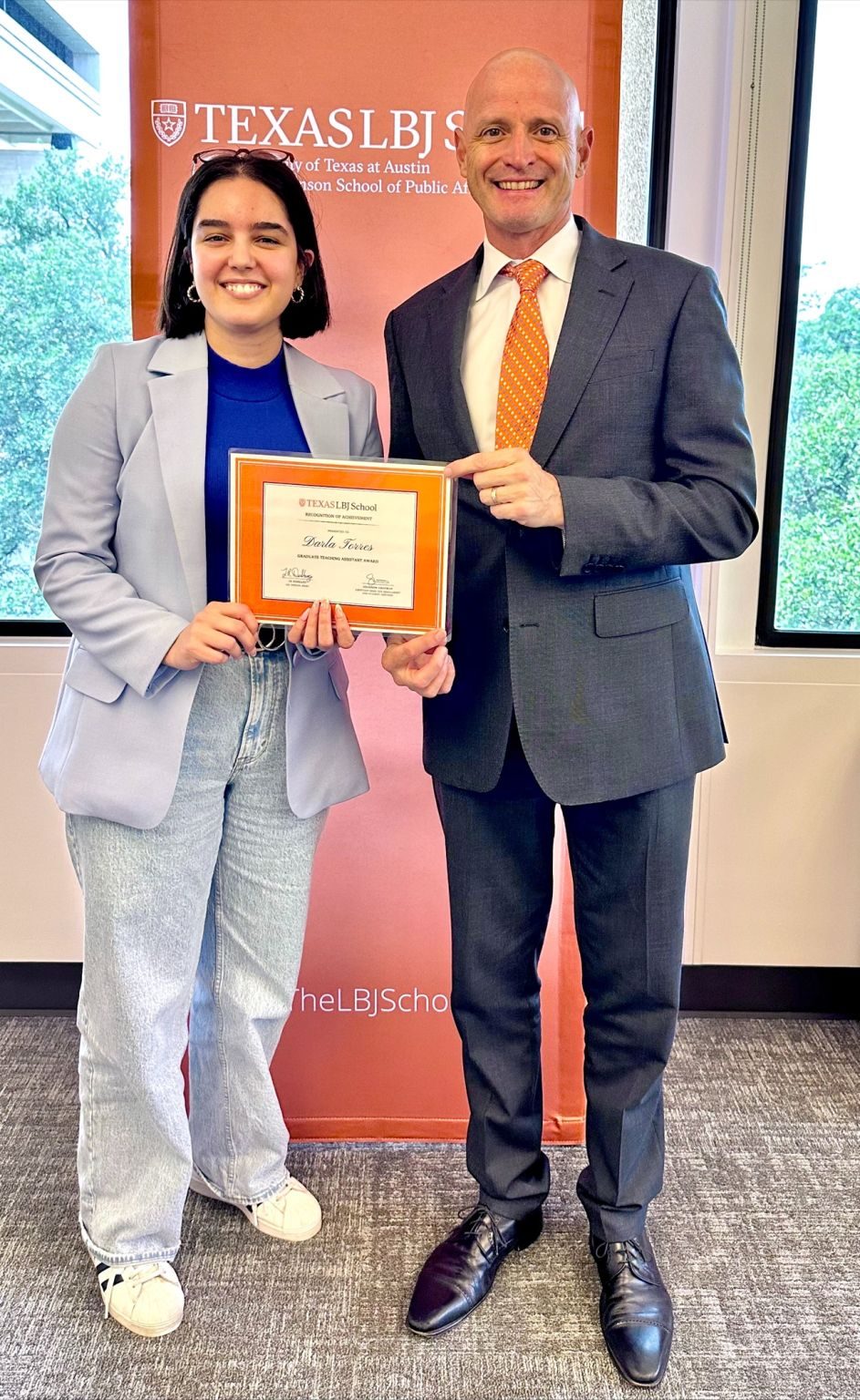 Darla Torres wins the Graduate Teaching Assistant Award 