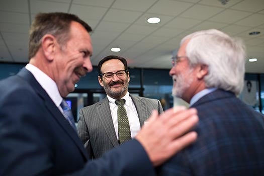 Alumni mingle at LBJ School alumni awards ceremony