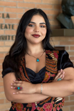 headshot of Ana Luisa Oaxaca Carrasco arms crossed