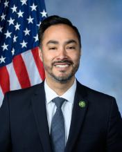 Joaquin Castro headshot 