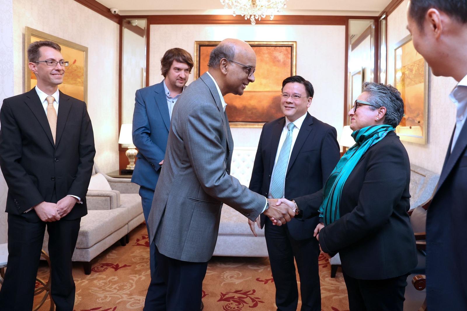 Shamina Singh with the President of Singapore Tharman Shanmugaratnam during his first days as President.  